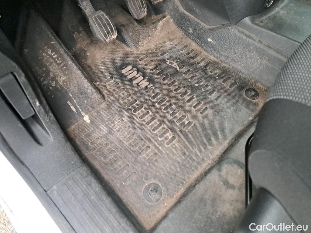  Citroen  Berlingo CITROEN  Van / 2018 / 4P / Fourgonnette Taille M 650kg BlueHDi 100 S&S BVM Club #20
