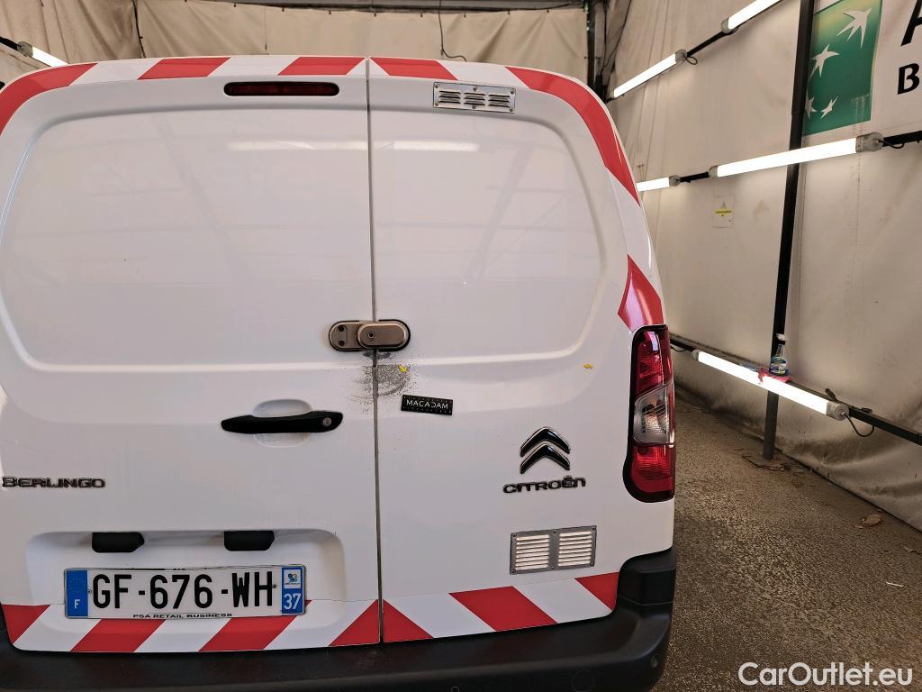  Citroen  Berlingo CITROEN  Van / 2018 / 4P / Fourgonnette Taille M 650kg BlueHDi 100 S&S BVM Club #4