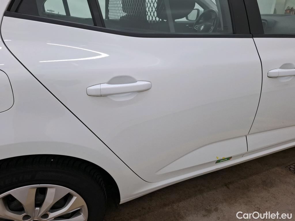  Renault  Megane  IV Berline 5pt. Société Air Nav 1.5 dCi 90CV BVM6 E6 #29