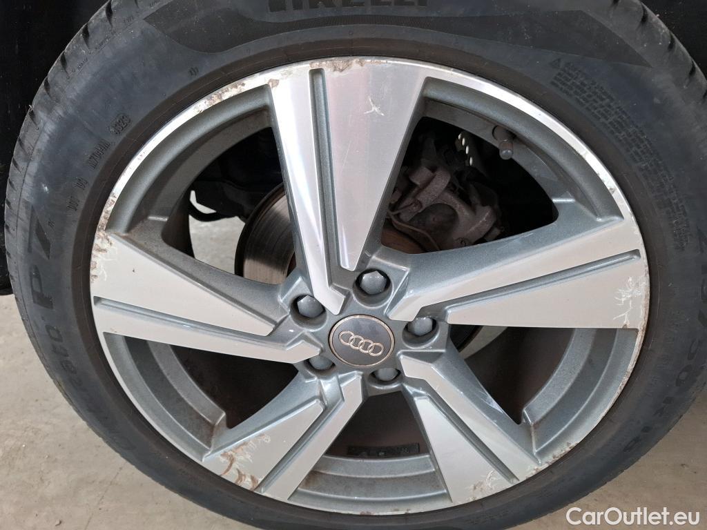  Audi  Q2  30 TDI Design Luxe 1.6 TDI 115CV BVA7 E6dT #23