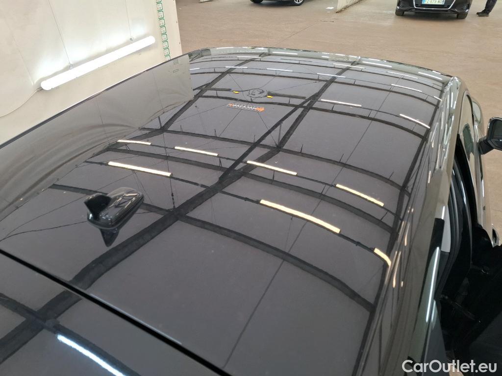  Audi  Q2  30 TDI Design Luxe 1.6 TDI 115CV BVA7 E6dT #1