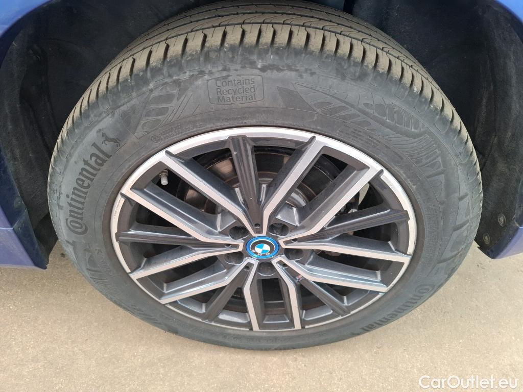  Bmw  X1 BMW  / 2022 / 5P / SUV xDrive25e M Sport DKG7 #26