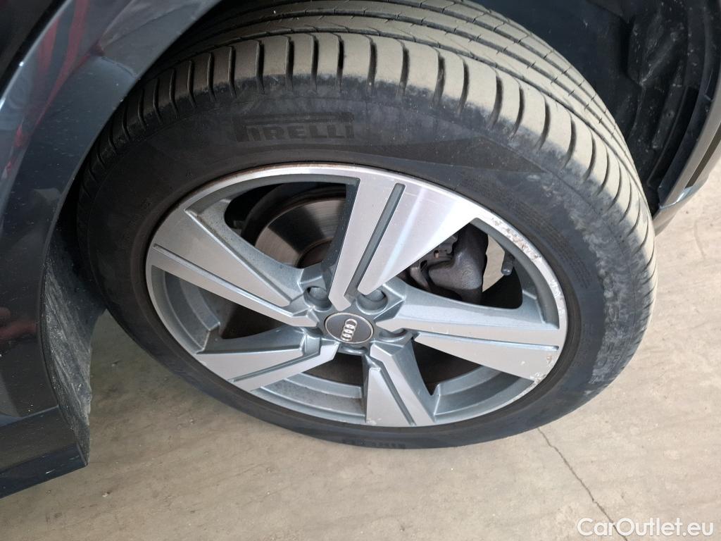  Audi  Q2  30 TDI Design Luxe 1.6 TDI 115CV BVA7 E6dT #12