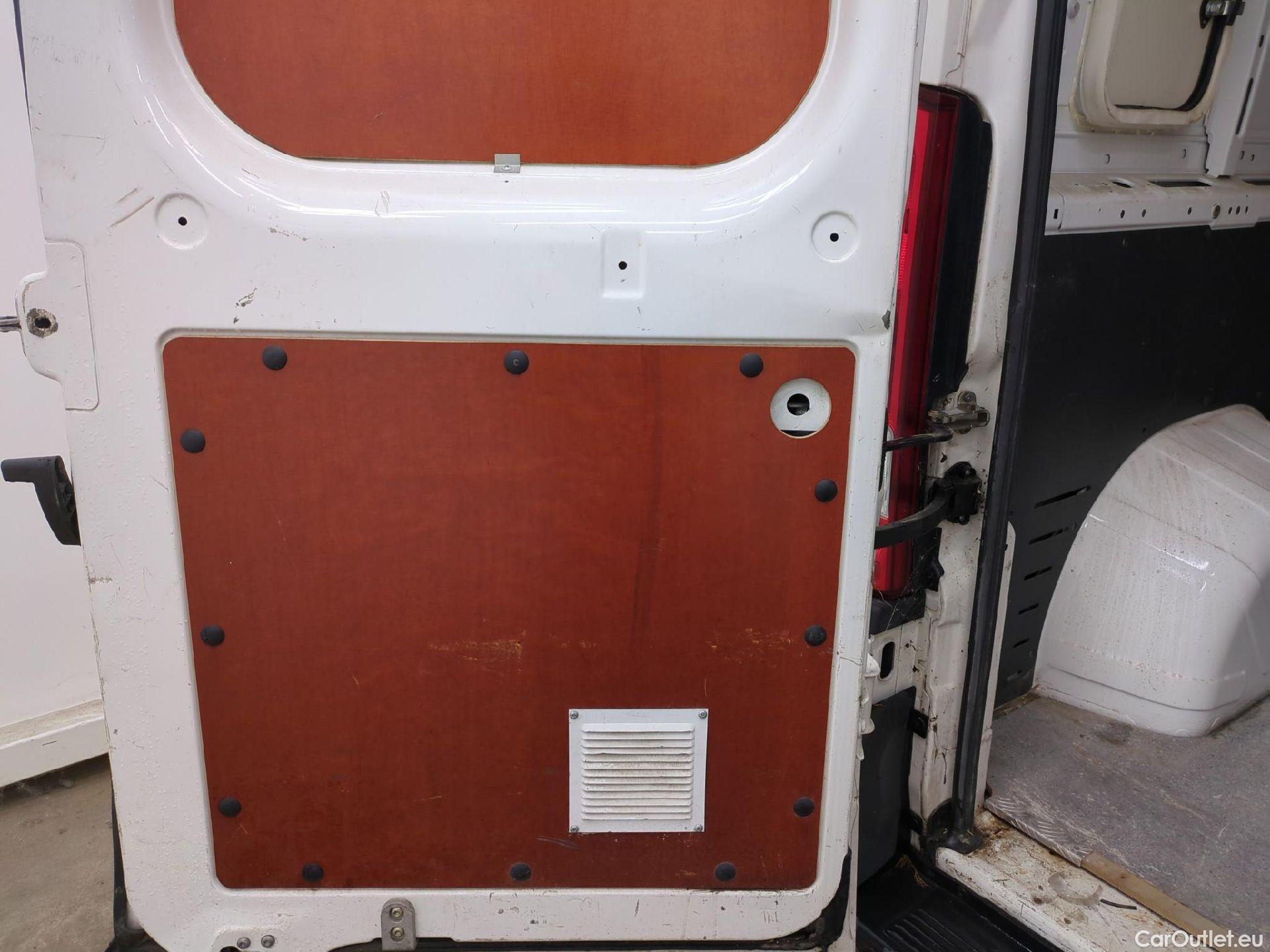  Peugeot  Boxer PEUGEOT  VU 4p Fourgon BLUEHDI 130 S&S PREMIUM PA 333 L2H2 #7
