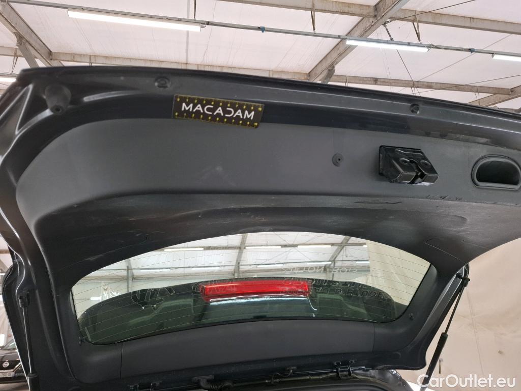  Hyundai  Konna Kona Business Hybrid 2WD 1.6 GDI 140CV BVA6 E6d #37