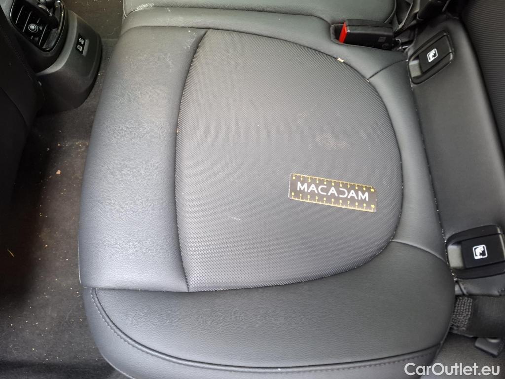  Mini  Countryman MINI  / 2020 / 5P / Crossover Cooper SE ALL4 Premium Plus125+95ch BVA6
 #47