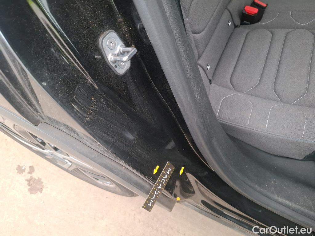  Citroen  C4  X Feel Pack 1.2 PureTech 130CV BVA8 6E #1