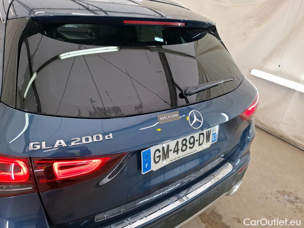  Mercedes  GLA MERCEDES-BENZ  / 2020 / 5P / SUV 2.0  200 D BUSINESS LINE DCT #1