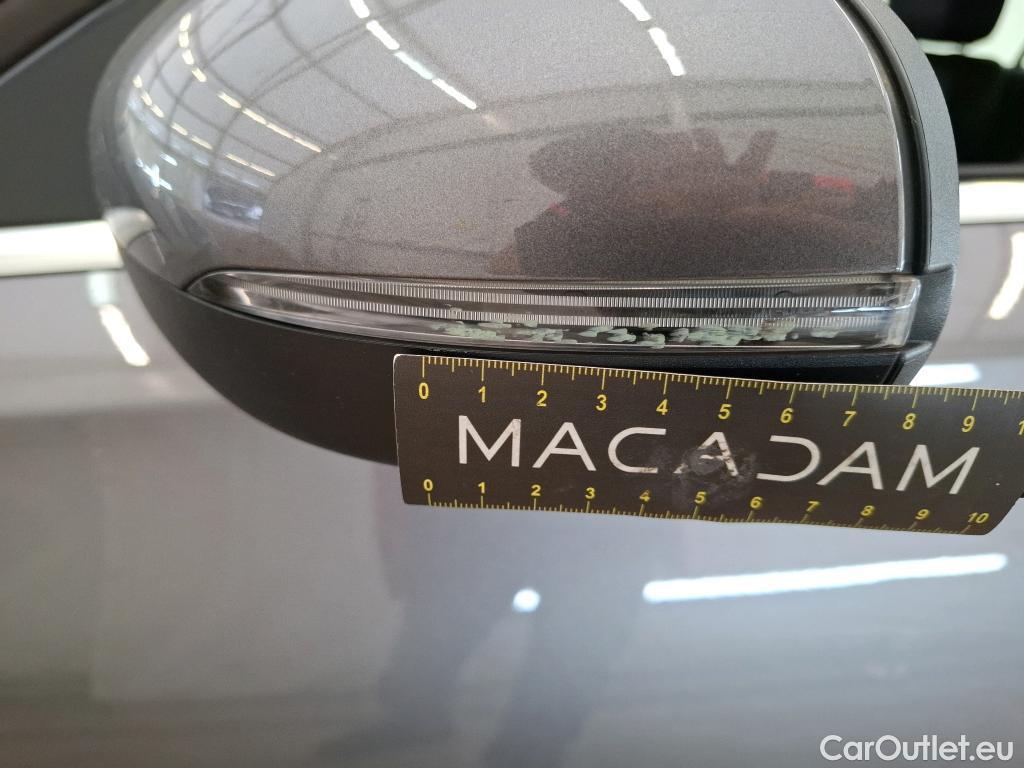 Mercedes  A-Klasse MERCEDES-BENZ Classe A Compact / 2018 / 5P / Berline A 180 d Business Line 8G-DCT #55