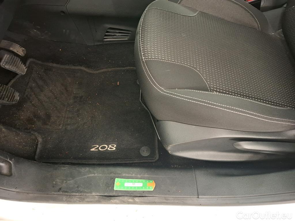  Peugeot  208  Allure Business 1.2 PureTech 110CV BVM6 E6dT #8