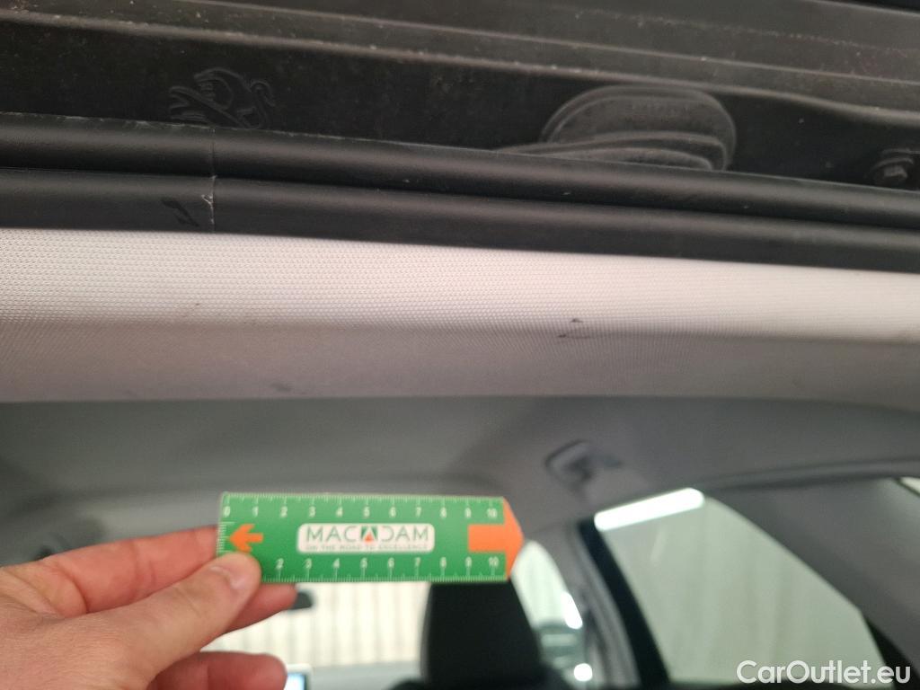  Peugeot  3008  Allure 1.2 PureTech 130CV BVA8 E6d #34