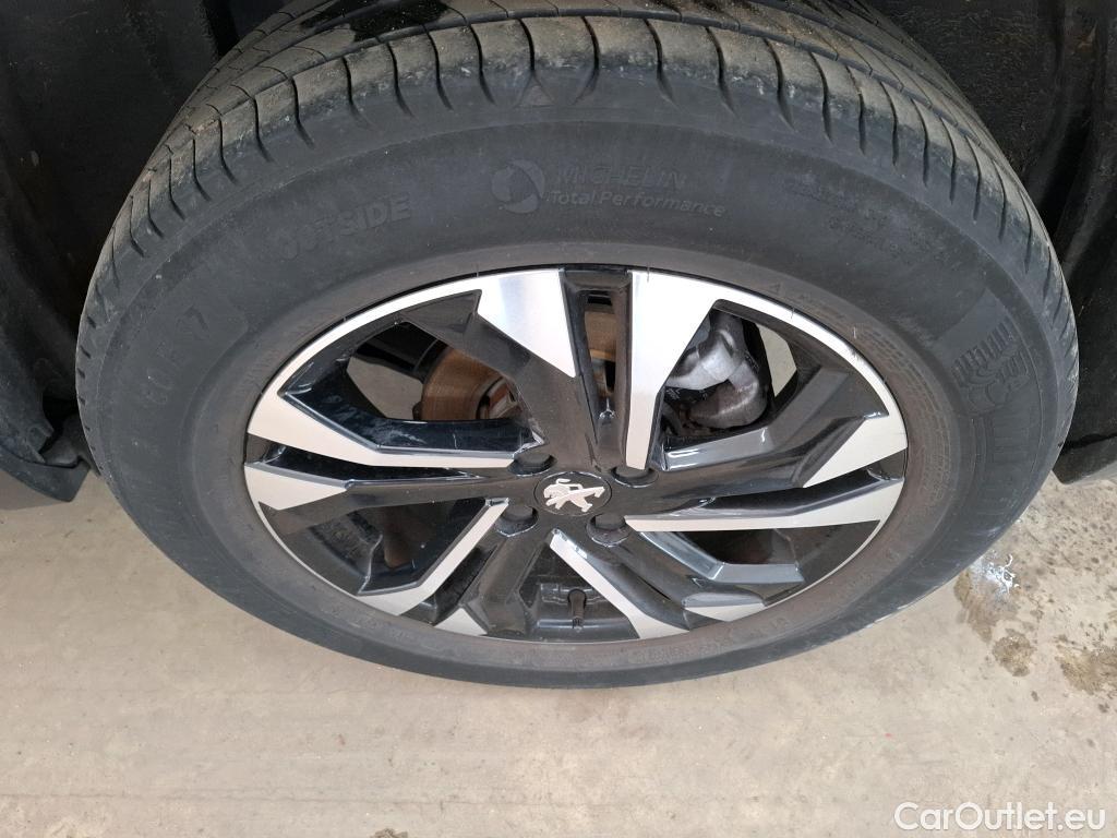 Peugeot  2008  Allure 1.5 HDi 130CV BVA8 E6d #4