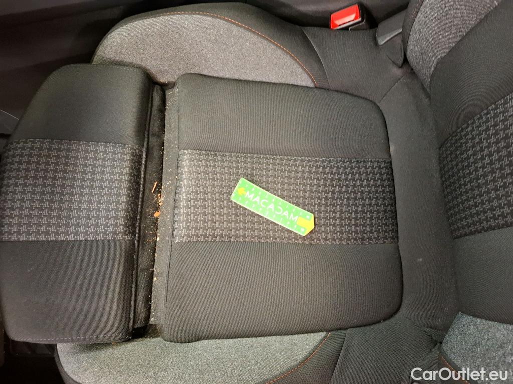  Peugeot  3008  II Active Pack 1.2 PureTech 130CV BVA8 E6d #27