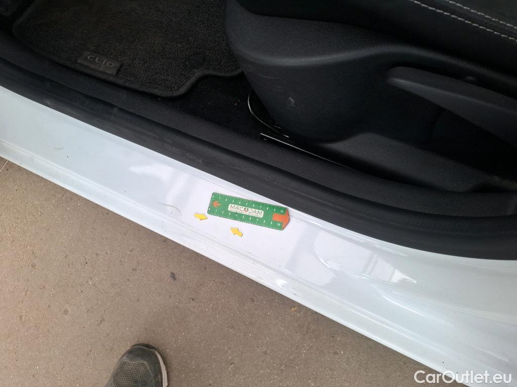  Renault  Clio  IV Business 0.9 TCe 90CV BVM5 E6 #31