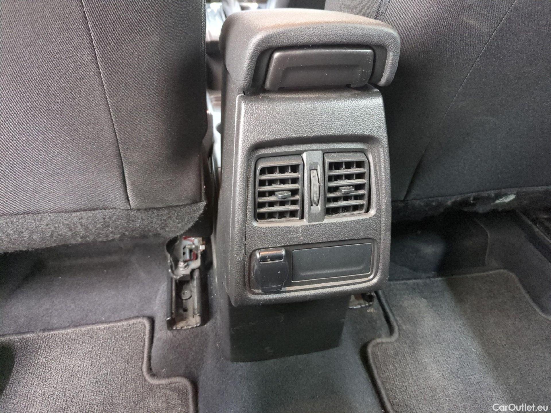  Renault  Captur  II Business 1.6 E-TECH Hybrid 145CV BVA6 E6d #4