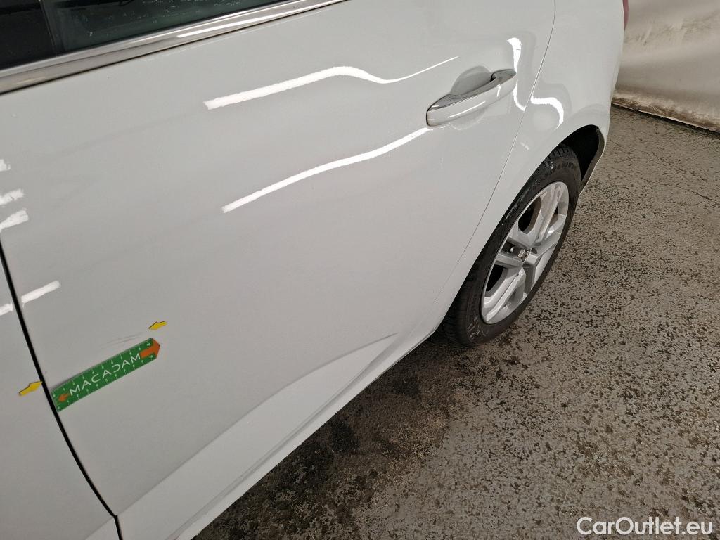  Renault  Megane RENAULT Mégane Berline 5p Berline Business Energy dCi 110 87G #38