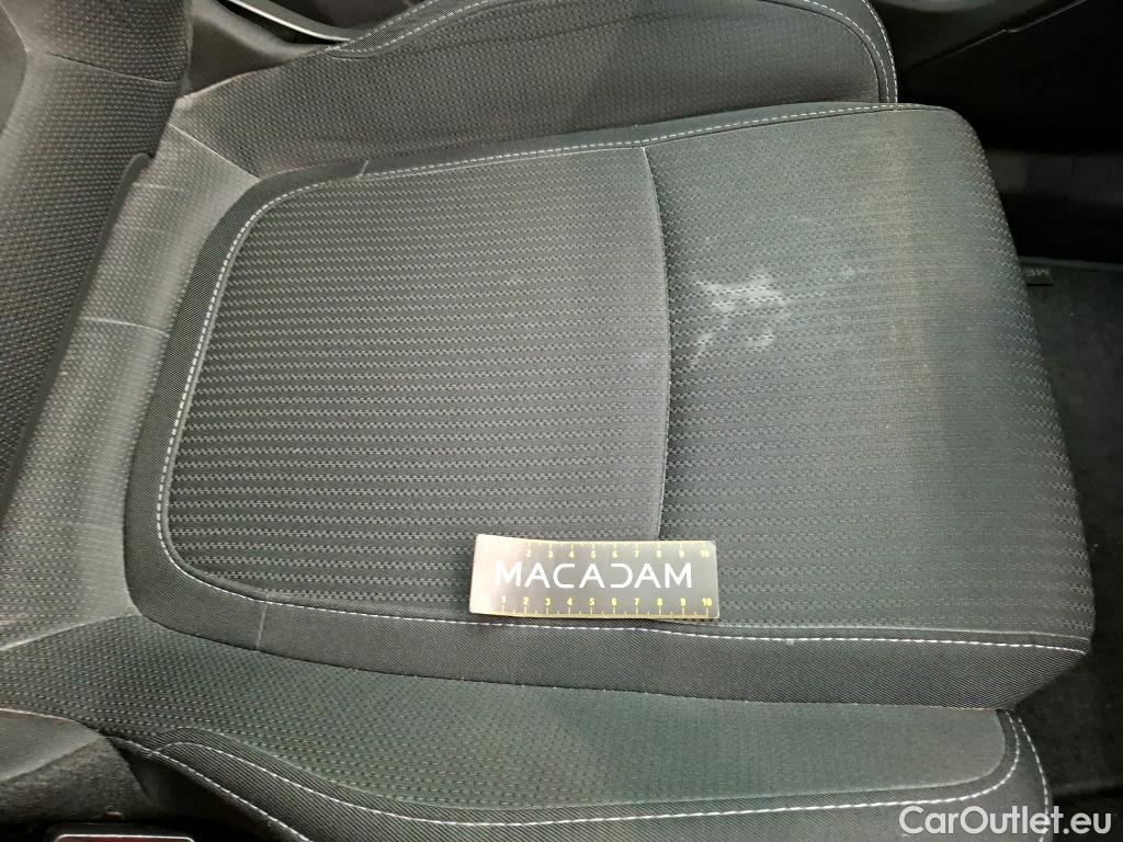 Renault  Megane  IV Berline 5pt. Business 1.5 dCi 115CV BVA7 E6d #17