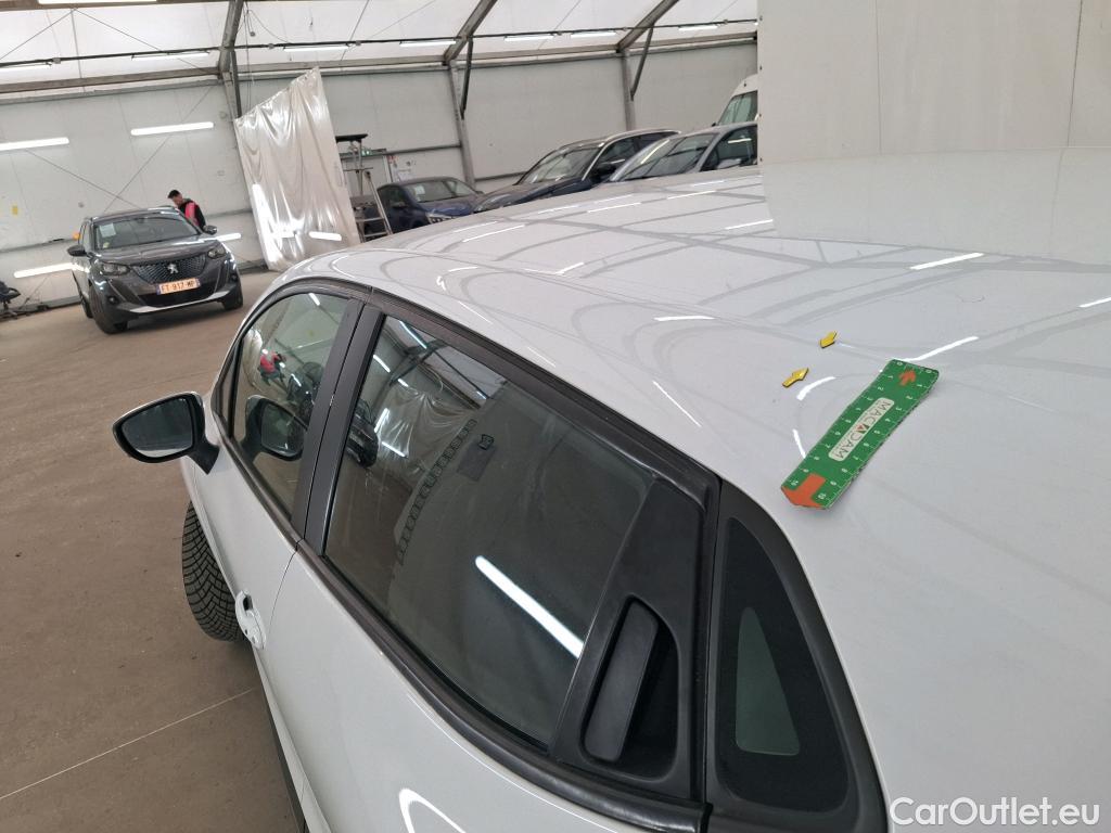 Renault  Clio  IV Business 0.9 TCe 90CV BVM5 E6 #51