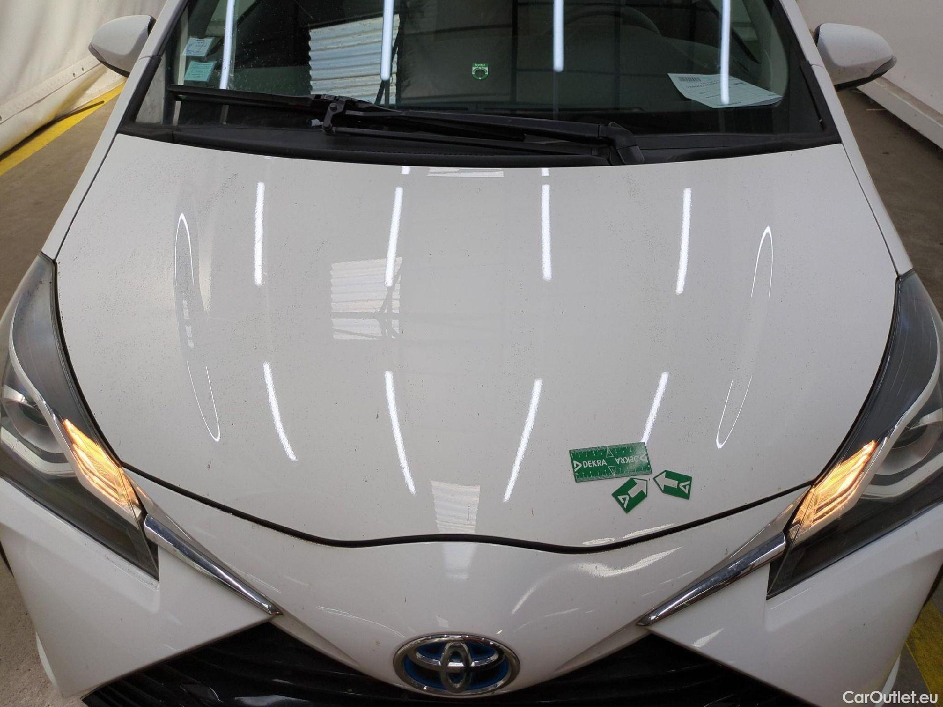  Toyota  Yaris TOYOTA  Hybride / 2017 / 5P / Berline 1.5 VVT-I HYBRID France Business #16