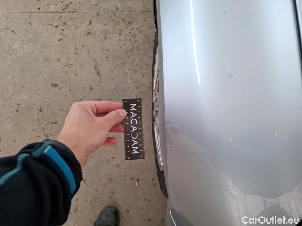  Renault  Megane  IV Berline 5pt. Business 1.5 dCi 115CV BVA7 E6d #9