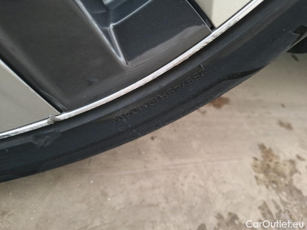  Tesla  Model Y TESLA  / 2021 / 5P / SUV RWD #7