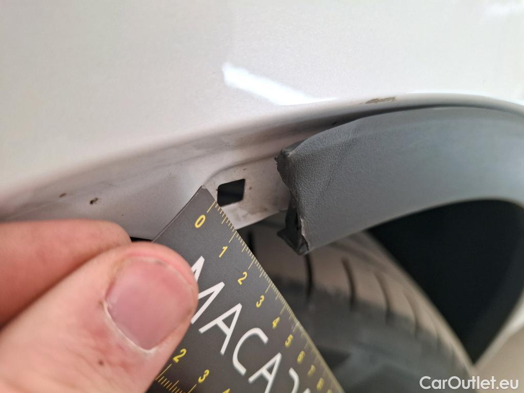  Tesla  Model Y TESLA  / 2021 / 5P / SUV RWD #43