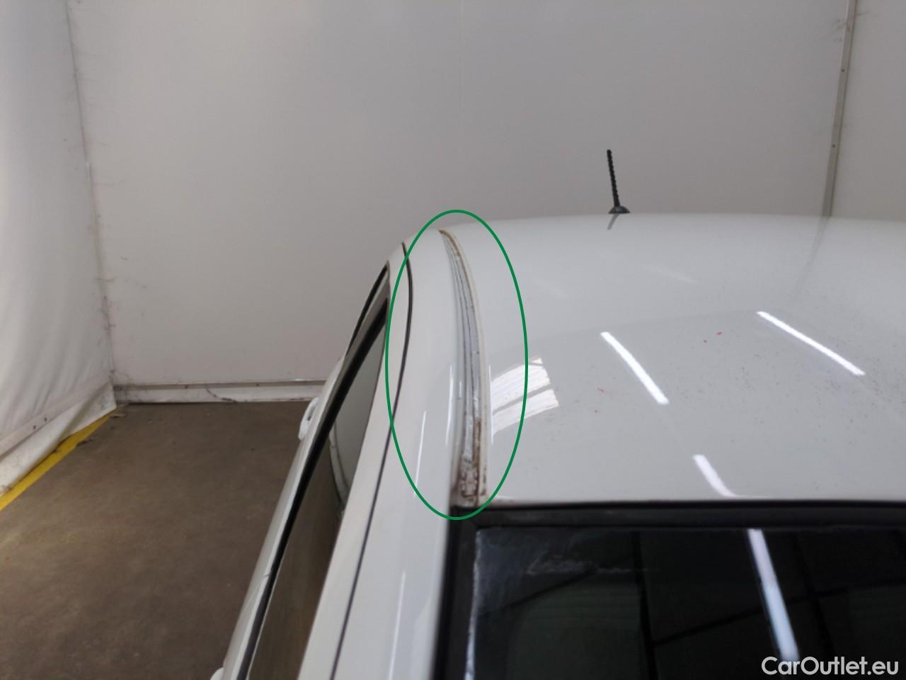  Toyota  Yaris TOYOTA  Hybride / 2017 / 5P / Berline 1.5 VVT-I HYBRID France Business #14