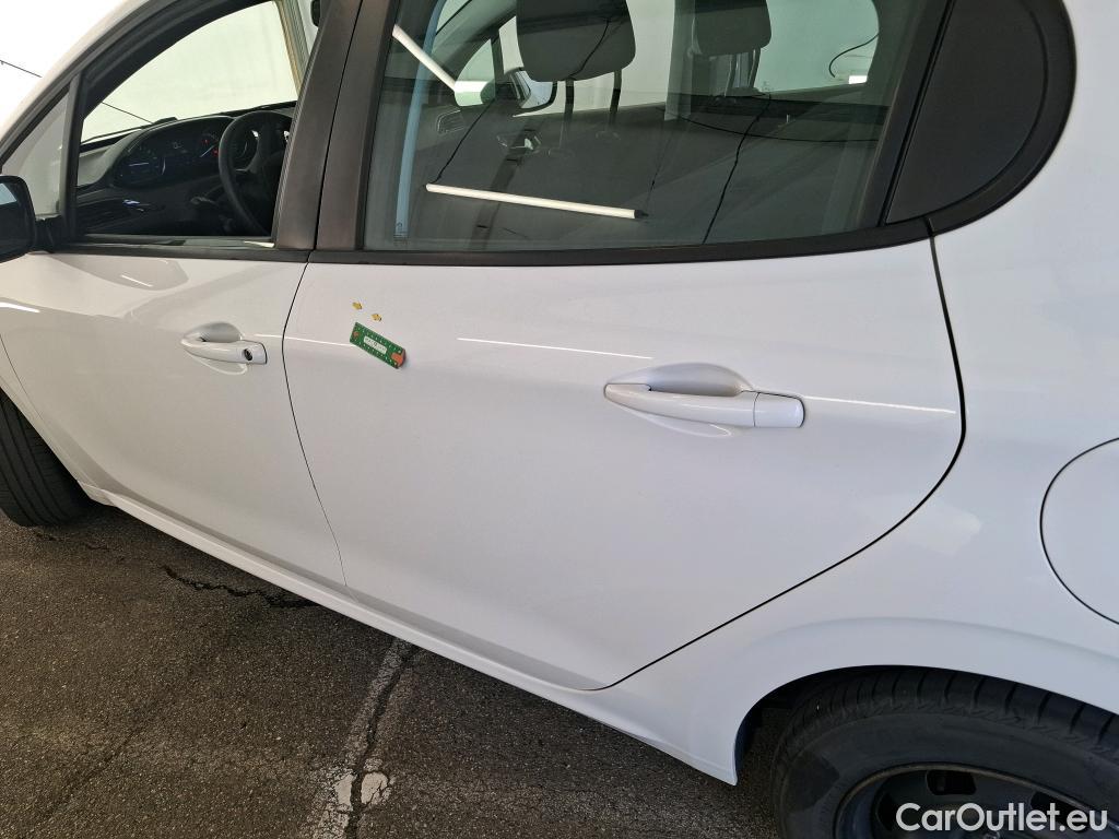  Peugeot  208  Affaire Premium Pack 1.2 80CV BVM5 E6dT #42
