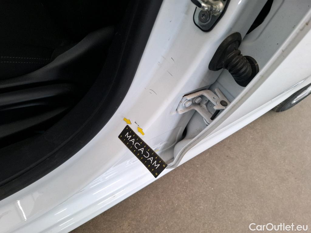  Peugeot  208  Affaire Premium Pack 1.6 HDi 75CV BVM5 E6 #28
