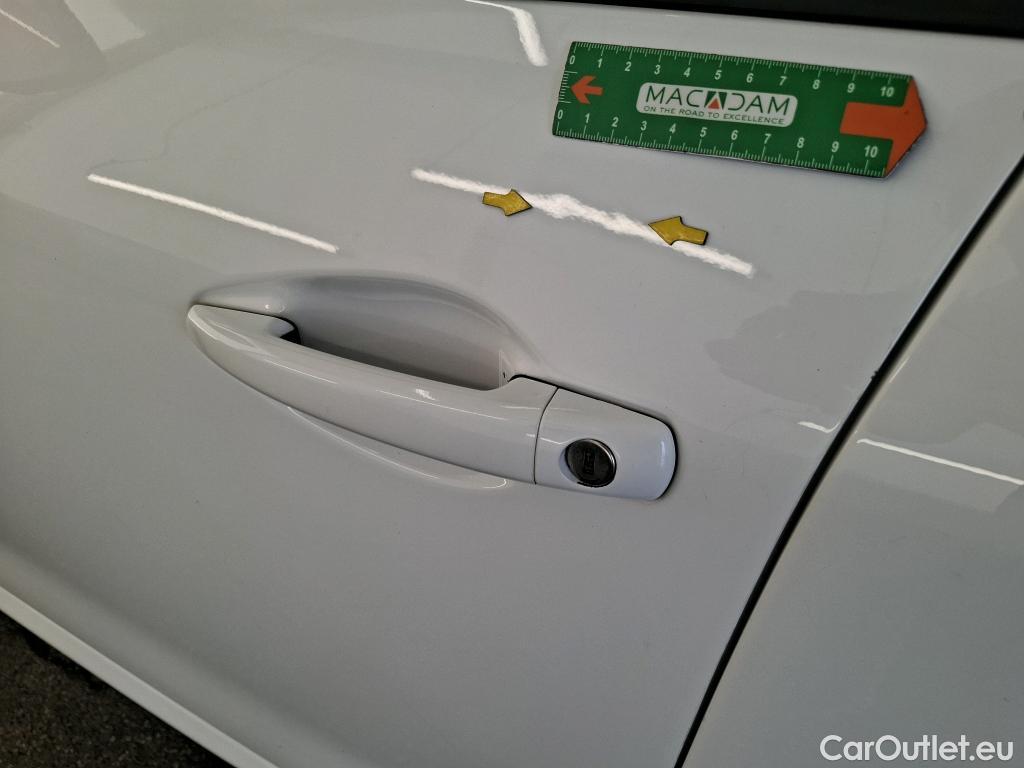  Peugeot  208  Affaire Premium Pack 1.2 80CV BVM5 E6dT #8