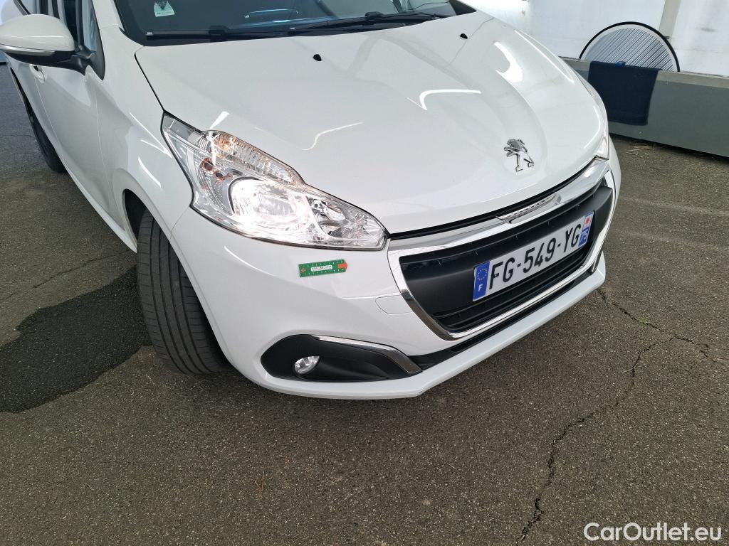  Peugeot  208  Affaire Premium Pack 1.2 80CV BVM5 E6dT #23