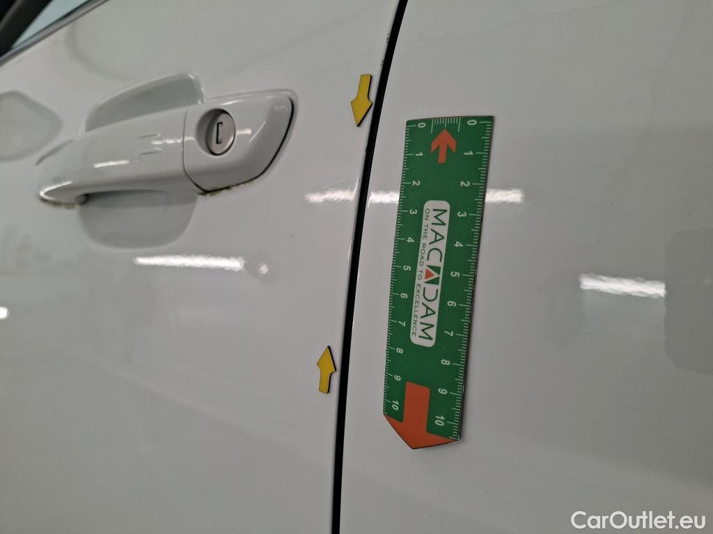  Citroen  C5 Aircross CITROEN   2018  5P  SUV Hybrid 225 ëEAT8 Business #2