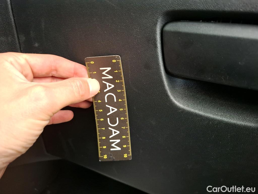  Peugeot  208  Affaire Premium Pack 1.6 HDi 75CV BVM5 E6 #33