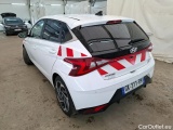 i20