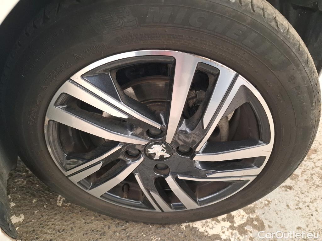  Peugeot  208  Style 1.2 PureTech 75CV BVM5 E6d #26