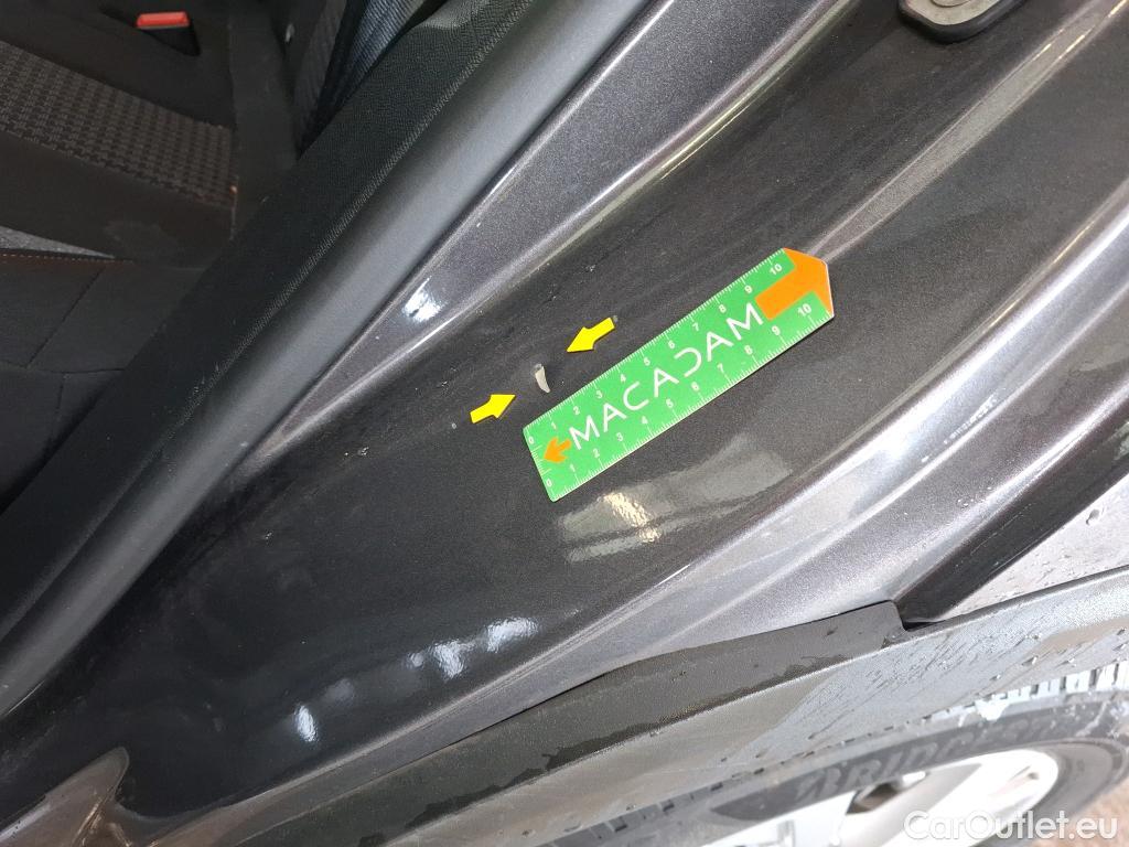  Peugeot  3008  Active Pack 1.2 PureTech 130CV BVA8 E6d #26
