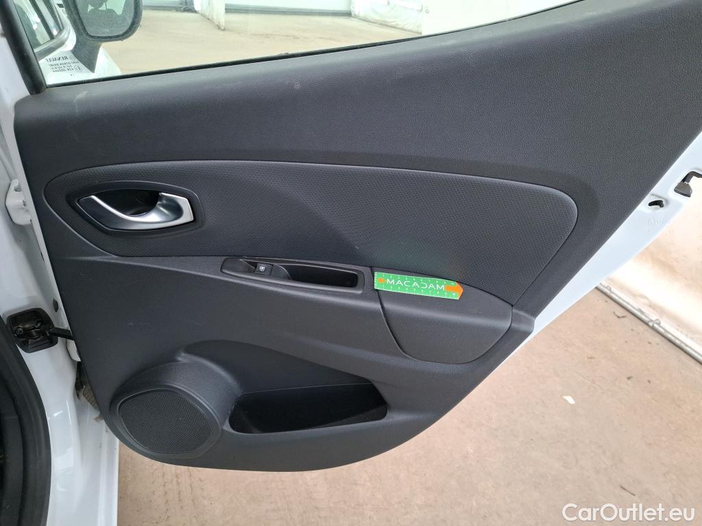  Renault  Clio  IV Business 0.9 TCe 90CV BVM5 E6 #15