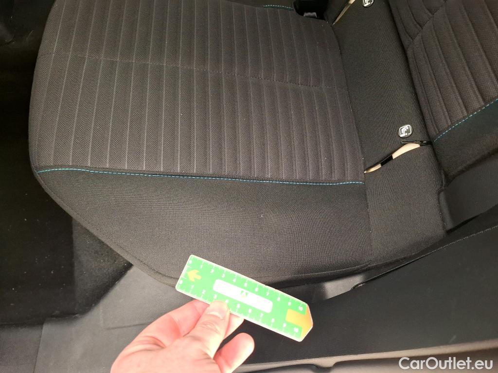  Peugeot  208  Style 1.2 PureTech 75CV BVM5 E6d #17