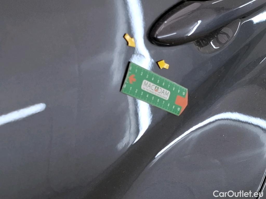  Toyota  Yaris TOYOTA  / 2019 / 5P / Berline 70 VVT-i Dynamic Business #2