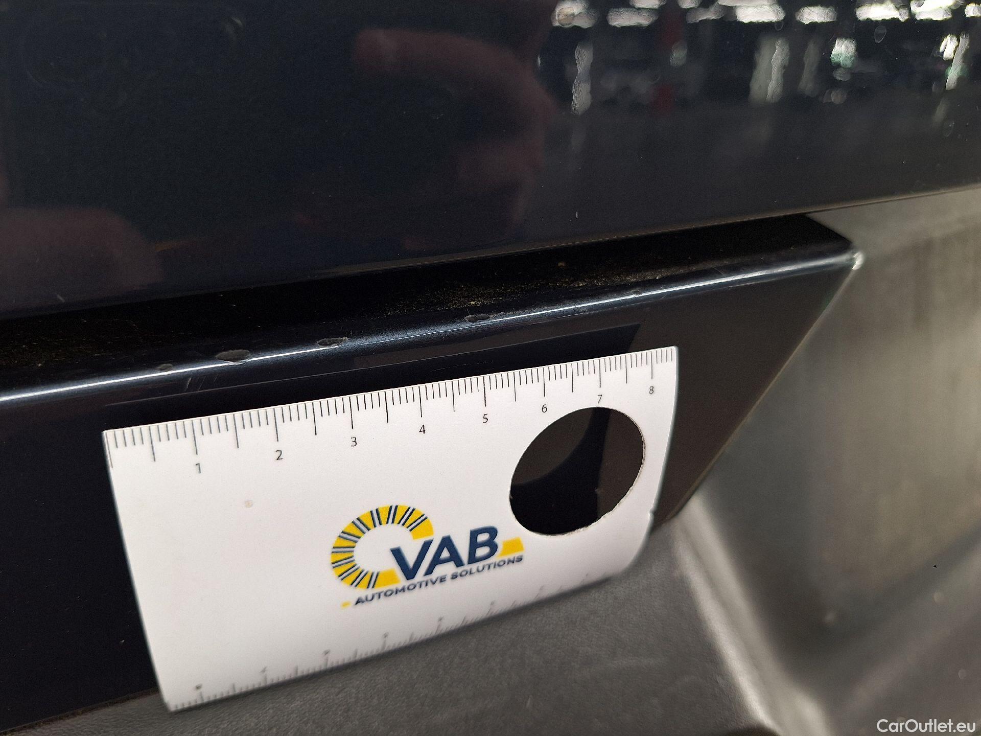  Volvo  XC 40 Volvo, XC40 '17 PHEV, Volvo XC40 T5 Recharge Geartronic Inscription 5d #14