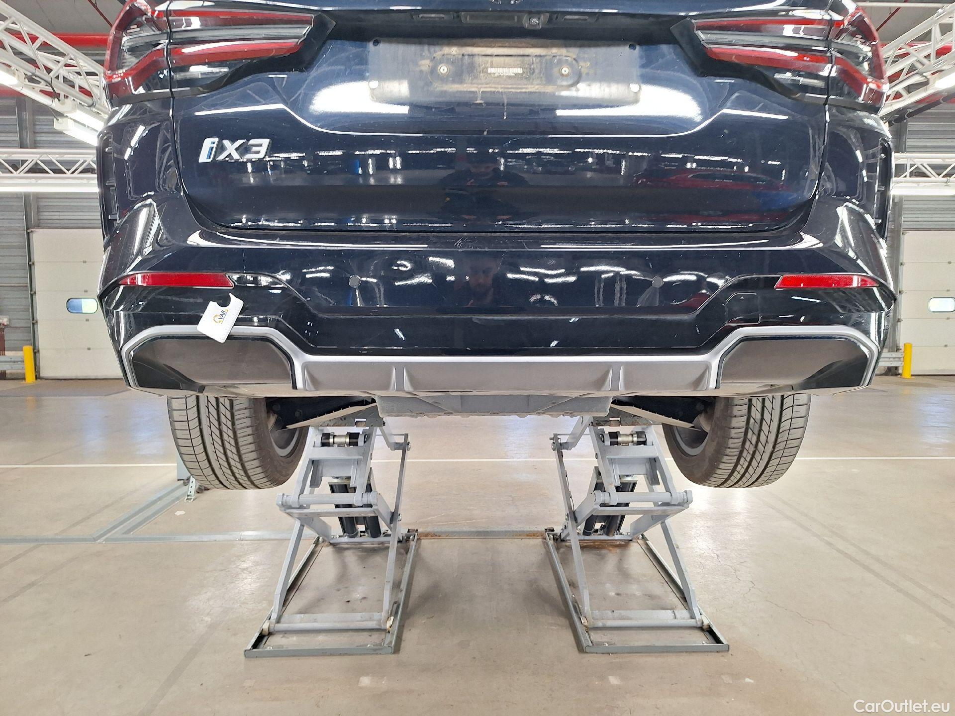  Bmw  iX3 BMW,  FL'21 BEV, BMW   5d #18