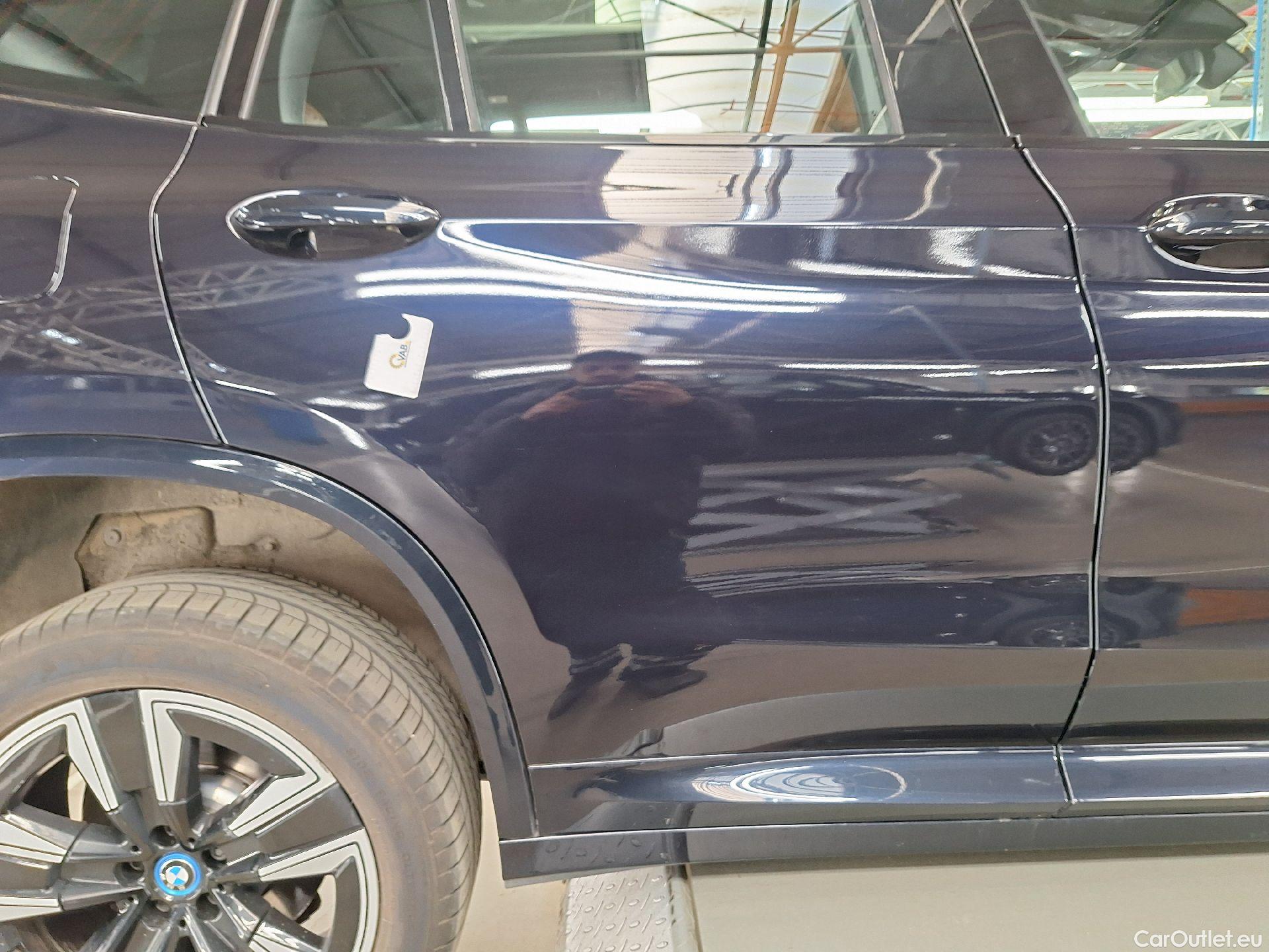  Bmw  iX3 BMW,  FL'21 BEV, BMW   5d #24
