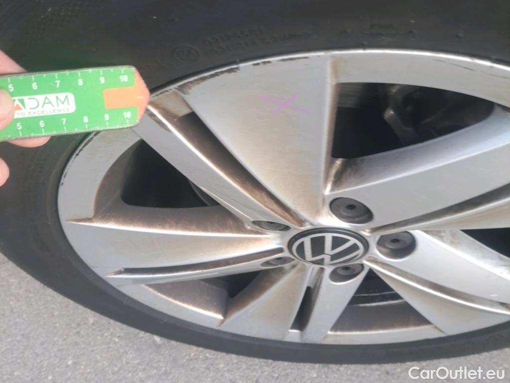  Volkswagen  Golf  VOLKSWAGEN  Life 2.0 TDI  115 CV / 5P  #12