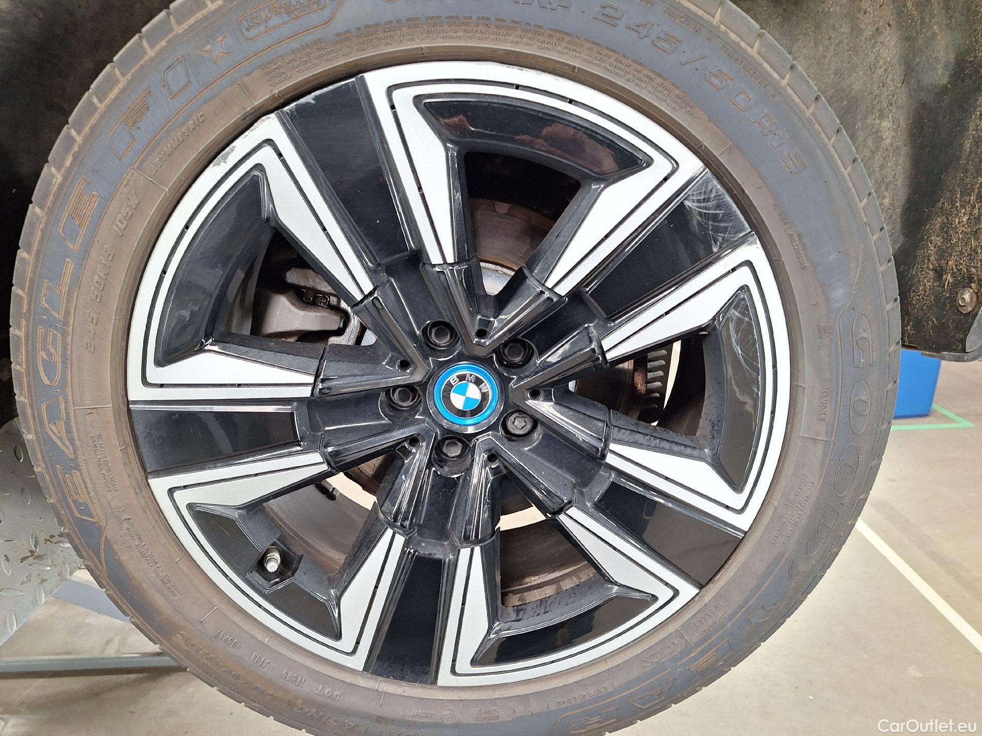  Bmw  iX3 BMW,  FL'21 BEV, BMW   5d #39