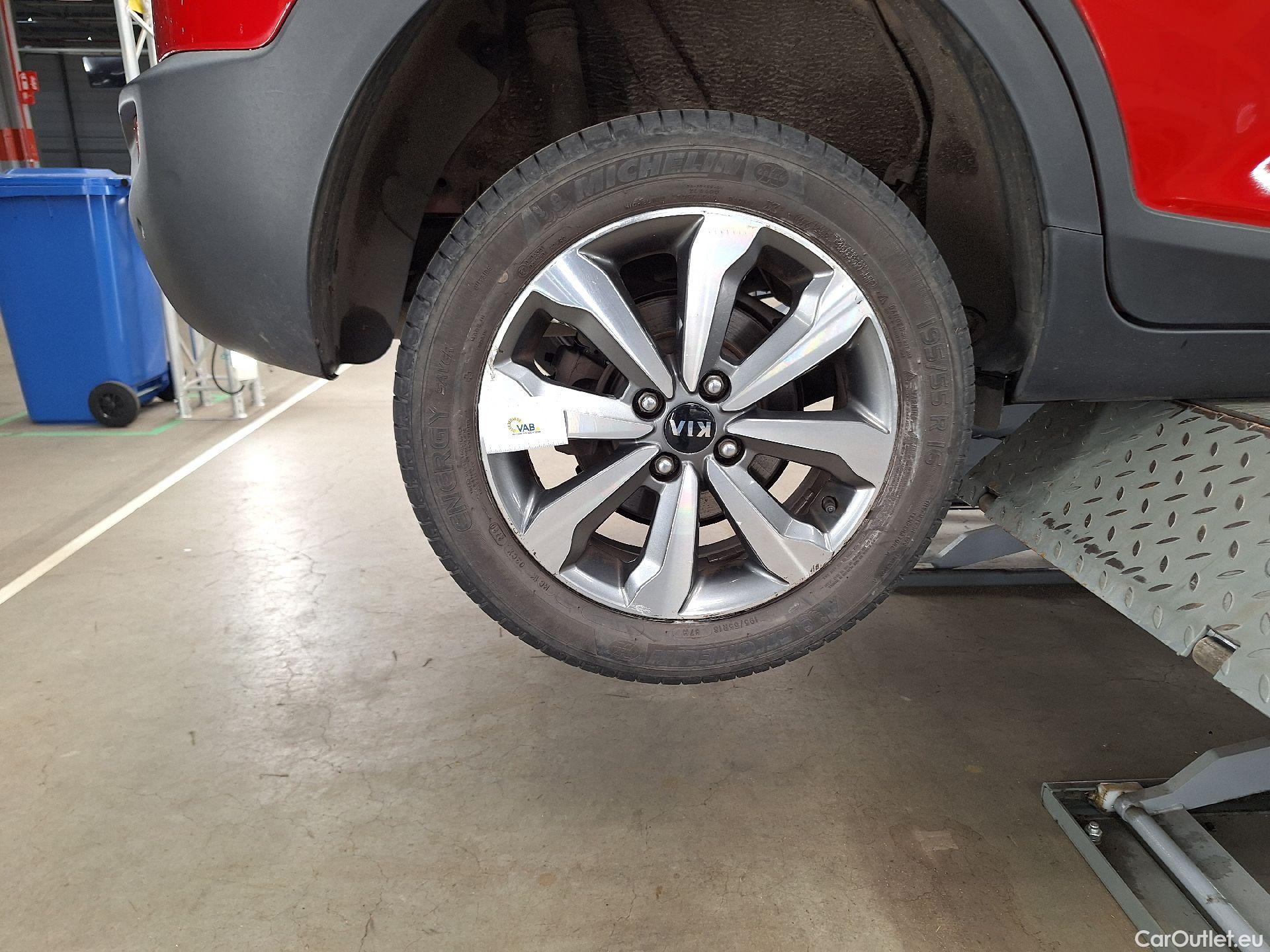  KIA  STONIC Kia,  FL'20, KIA  1.0 T 100 More 5d #35