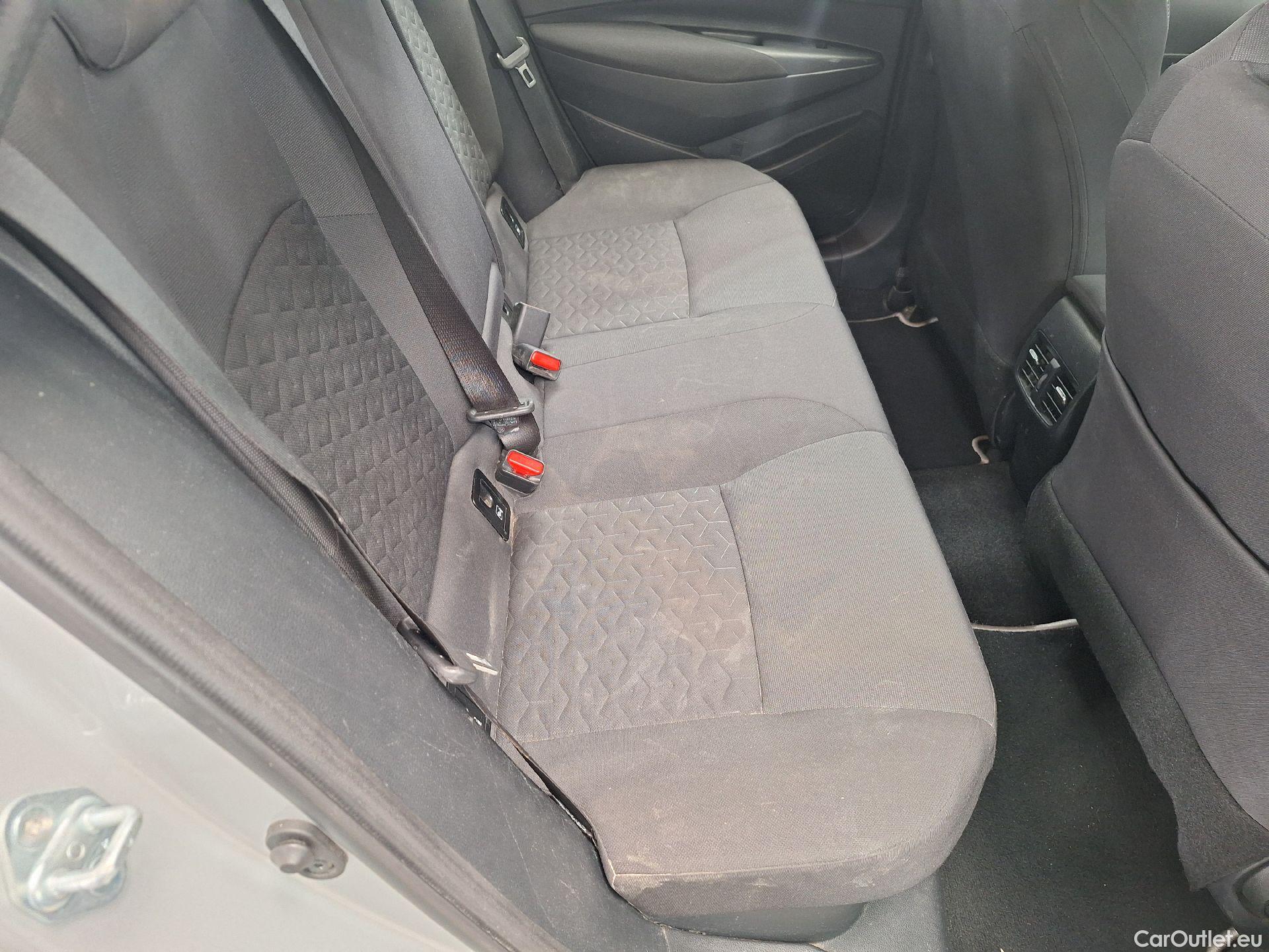  Toyota  Corolla Toyota,  TS '19, Toyota  Touring Sports 1.8 Hybrid Dynamic e #74