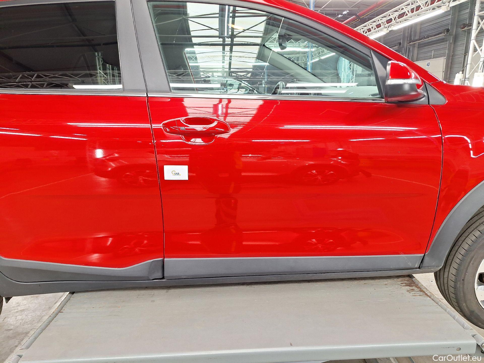  KIA  STONIC Kia,  FL'20, KIA  1.0 T 100 More 5d #46