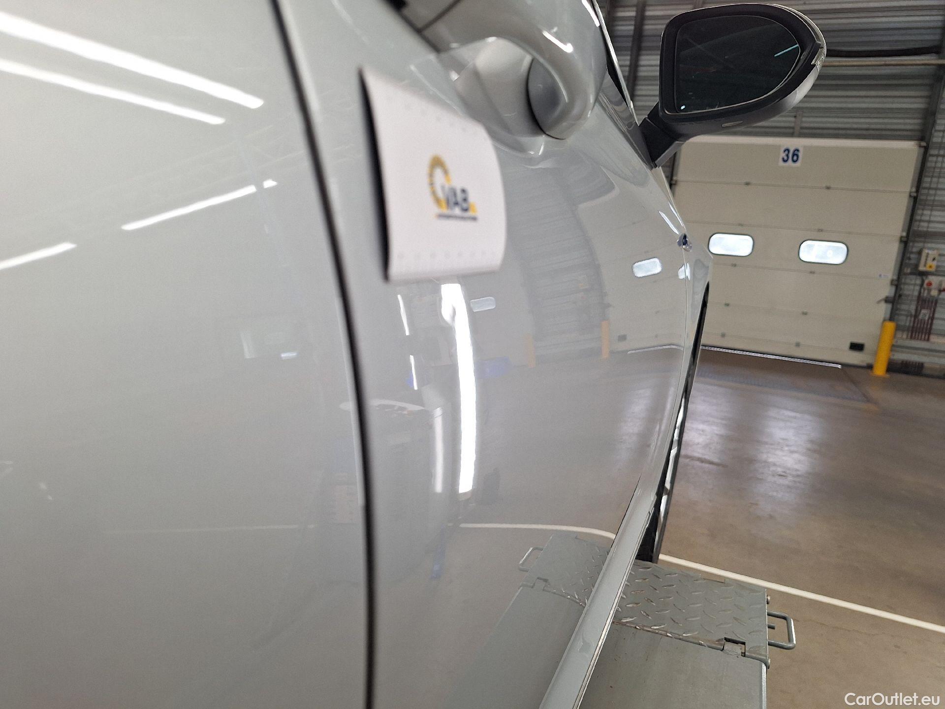  Volkswagen  Passat VW,  Variant FL'19, Volkswagen  Variant 1.4 TSI DSG6 GTE Busines #44
