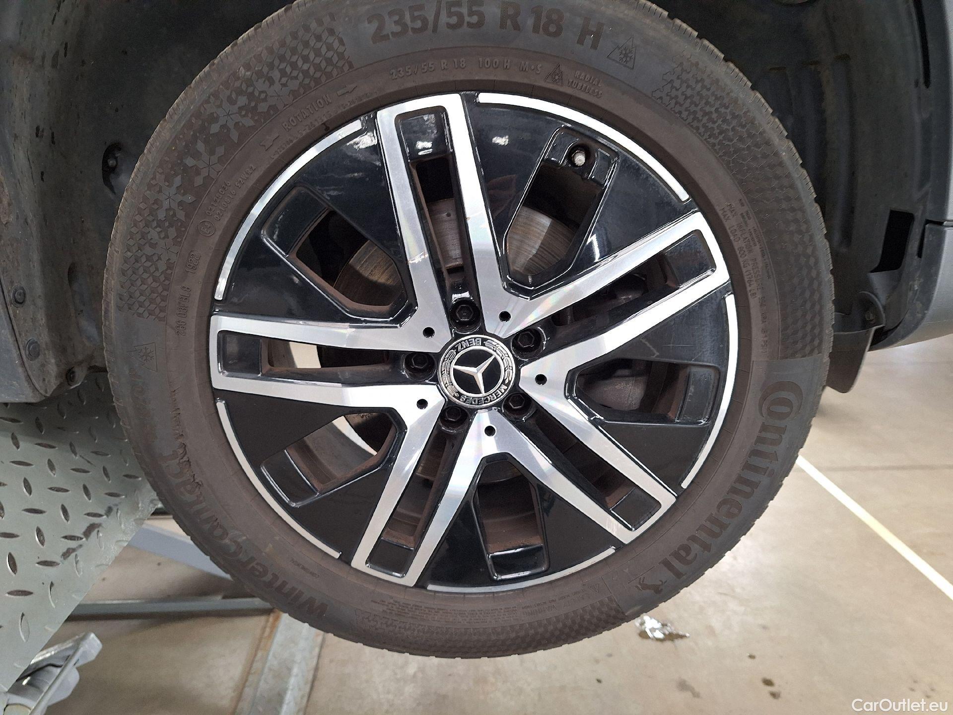  Mercedes  GLA Mercedes,  '20, Mercedes-Benz   180 d Business Solution 5d #20