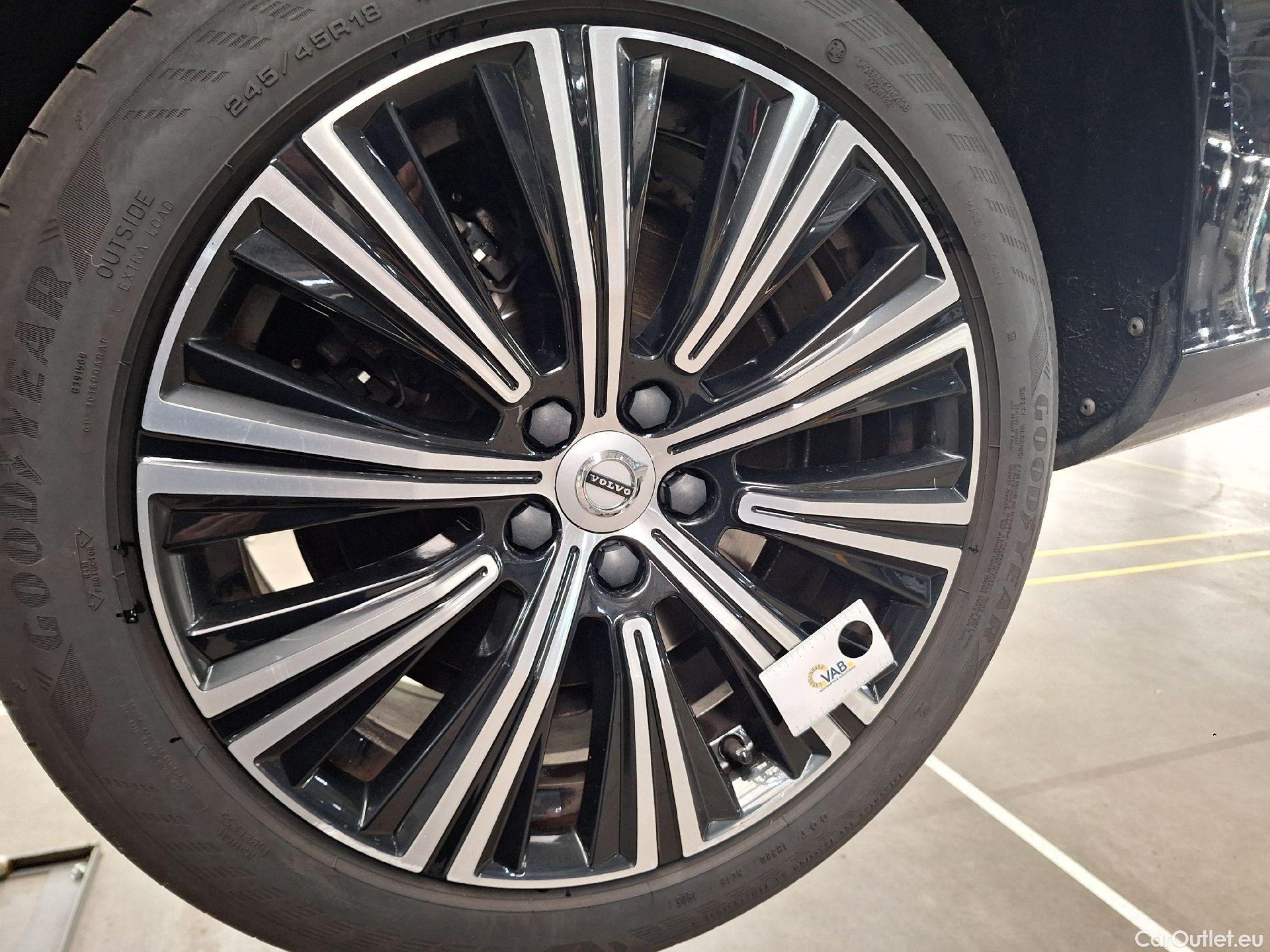  Volvo  V90 Volvo,  FL'20, Volvo  T6 Recharge Geartr. Inscription Expressi #35